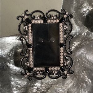 Pretty jeweled frame
